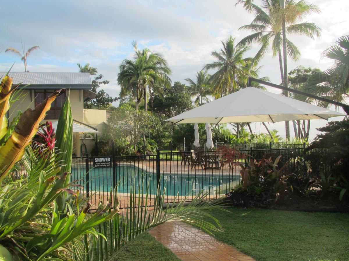 Wongalinga Hotel Mission Beach Exterior photo